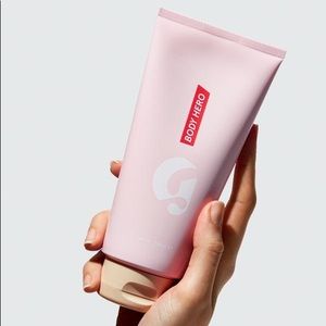 Glossier Body Hero Daily Perfecting Cream